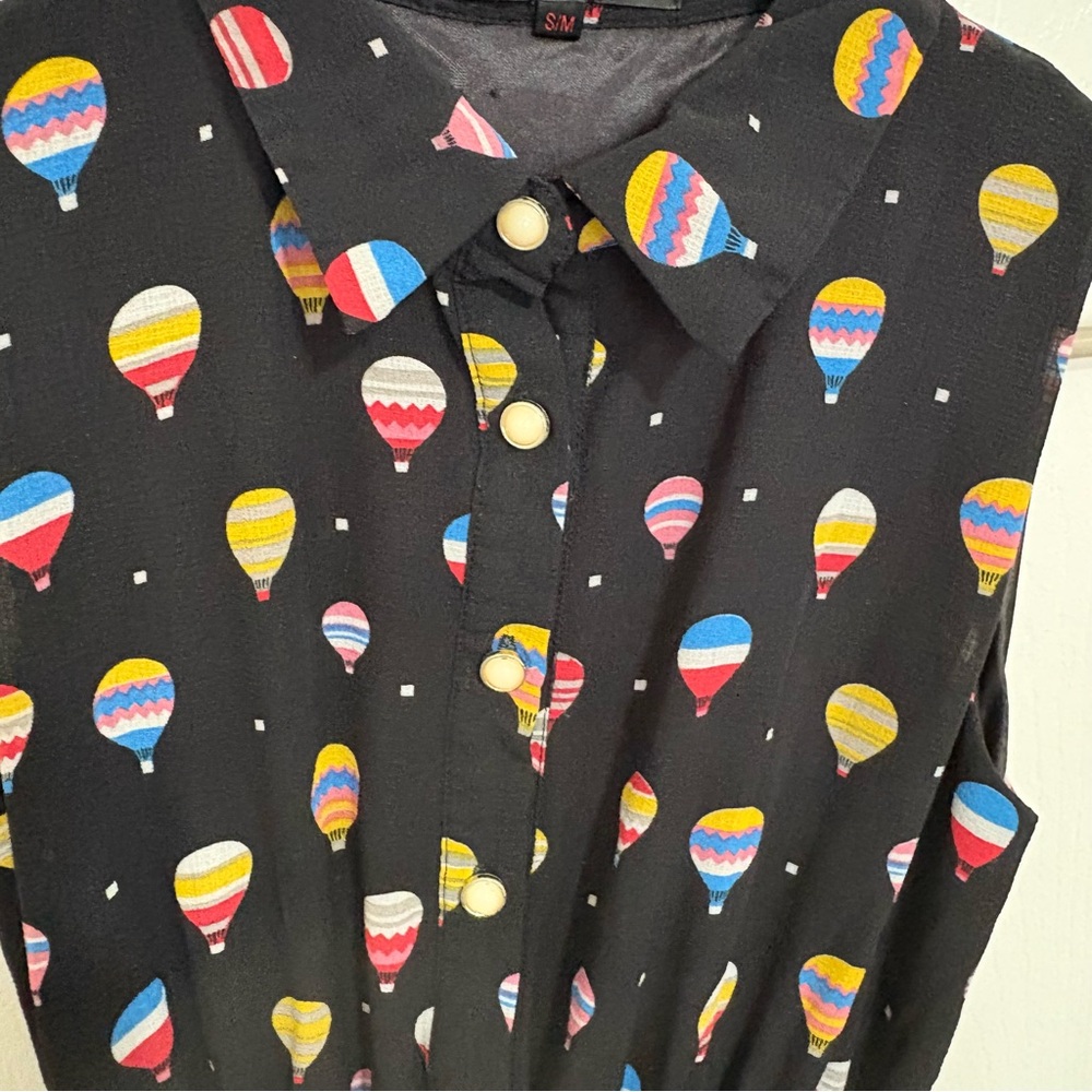 SM Wardrobe Hot Air Balloon Print Collar Sleeveless Dress - Picture 4 of 9